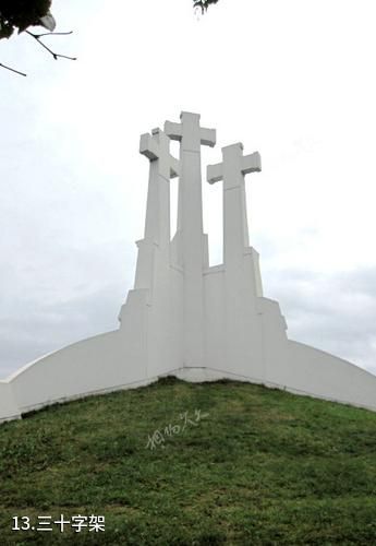 立陶宛维尔纽斯市-三十字架照片