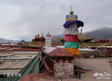 西藏木如寺-露天平台照片