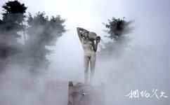 水富县西部大峡谷温泉旅游攻略之浴女雕塑