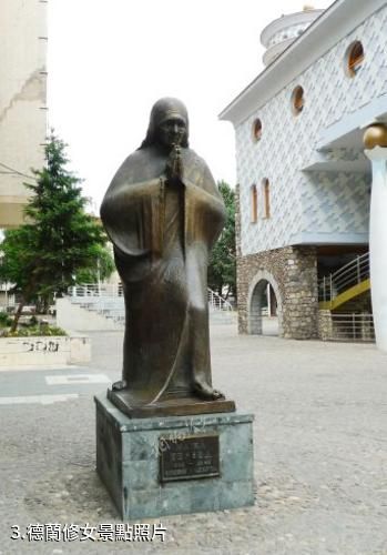 馬其頓德蘭修女紀念館-德蘭修女照片