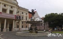 布拉迪斯拉法克旅游攻略之雕塑
