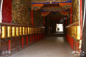 西藏萨迦寺-长廊照片