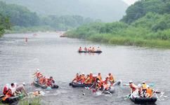 依蘭巴蘭河漂流旅遊攻略之漂流