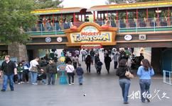 美國迪士尼樂園旅遊攻略之米老鼠卡通城