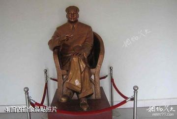 吉安毛澤東祖籍遊覽苑-館內銅像照片