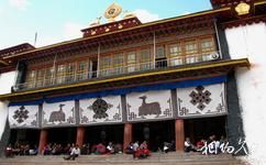 西藏昌都强巴林寺旅游攻略之佛教徒