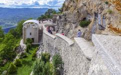 黑山奧斯特洛修道院旅遊攻略之崖壁
