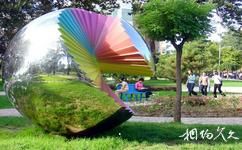 中國農業大學校園概況之彩色雕塑
