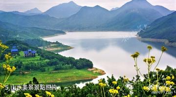 岫岩羅圈背風景區-山水美景照片