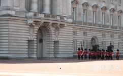 英國白金漢宮旅遊攻略之禁衛軍換崗儀式