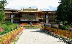 西藏羅布林卡公園旅遊攻略之達旦明久頗章