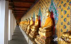 泰国曼谷郑王庙旅游攻略之拜殿