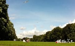 奥斯陆维格兰雕塑公园与博物馆旅游攻略之草坪