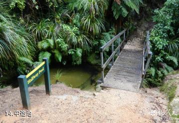 新西兰阿贝尔·塔斯曼国家公园-中途池照片