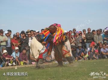 錫林郭勒盟蘇尼特右旗社保局旅遊點-摔跤照片