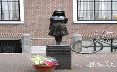荷兰安妮·弗兰克之家旅游攻略之雕像