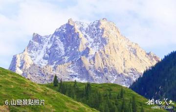 精河巴音阿門景區-山巒照片