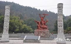 怀化钟坡旅游攻略之“龙腾”雕塑