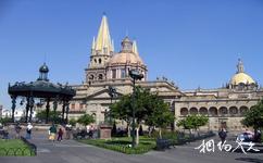 智利圣地亚哥旅游攻略之武器广场