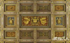 罗马圣保罗教堂旅游攻略之天花板