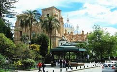 厄瓜多尔昆卡古城旅游攻略之昆卡大教堂