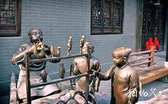 山东青州古城旅游攻略之民俗雕塑