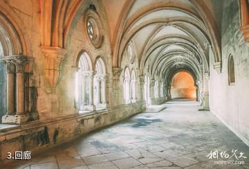 葡萄牙阿尔科巴萨修道院-回廊照片