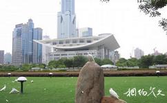 上海人民广场旅游攻略之和平鸽