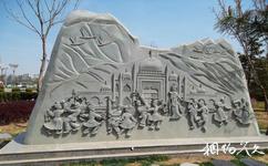 银川新月广场旅游攻略之雕塑