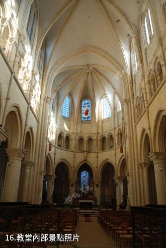 法國普羅萬中世紀集鎮-教堂內部照片