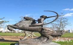 长春世界雕塑公园旅游攻略之《铁马金戈》