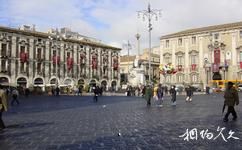 義大利卡塔尼亞市旅遊攻略之廣場