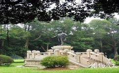 中山大學校園概況之孫中山紀念銅像