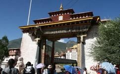 西藏昌都强巴林寺旅游攻略之正门