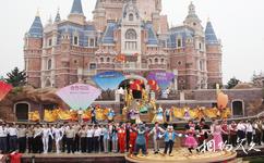 上海迪士尼乐园旅游攻略之金色童话盛典