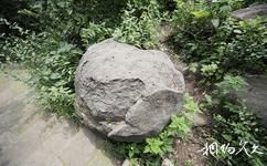 南京方山国家地质公园旅游攻略之祖龙顶的玄武岩