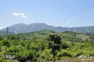 哈尔滨亚布力虎峰岭风景区-锅盔山照片