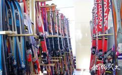 扎蘭屯金龍山滑雪場旅遊攻略之雪具大廳