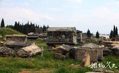 土耳其棉花堡旅遊攻略之墓地