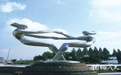 扬州大学校园概况之校园雕塑