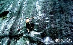 金寨燕子河大峡谷旅游攻略之燕子河峡谷攀岩