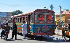 巴基斯坦卡拉奇市旅游攻略之彩绘公交车