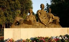 新疆生產建設兵團軍墾博物館旅遊攻略之邊塞新樂章雕像