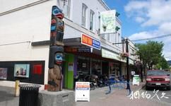 加拿大鄧肯小城旅遊攻略之街角木雕圖騰
