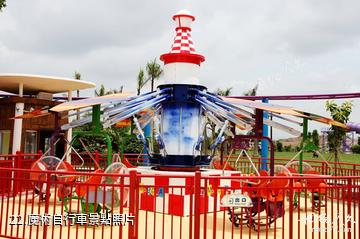 廣西南寧鳳嶺兒童公園-魔術自行車照片