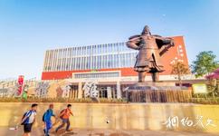 梅州球王故里文化旅遊攻略之李威光雕像