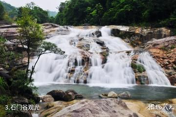 东兴屏峰雨林公园-石门谷观光照片