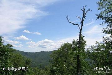 伊春峰岩生態旅遊區-山峰照片