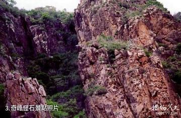 興安盟科右中旗蒙格罕山-奇峰怪石照片