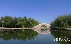 赤峰市植物園旅遊攻略之石拱橋
